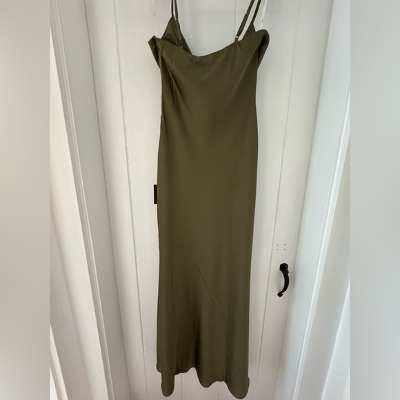 Lulus Dress. Sophisticated approach. NWT. Spaghetti straps. - Picture 6 of 7